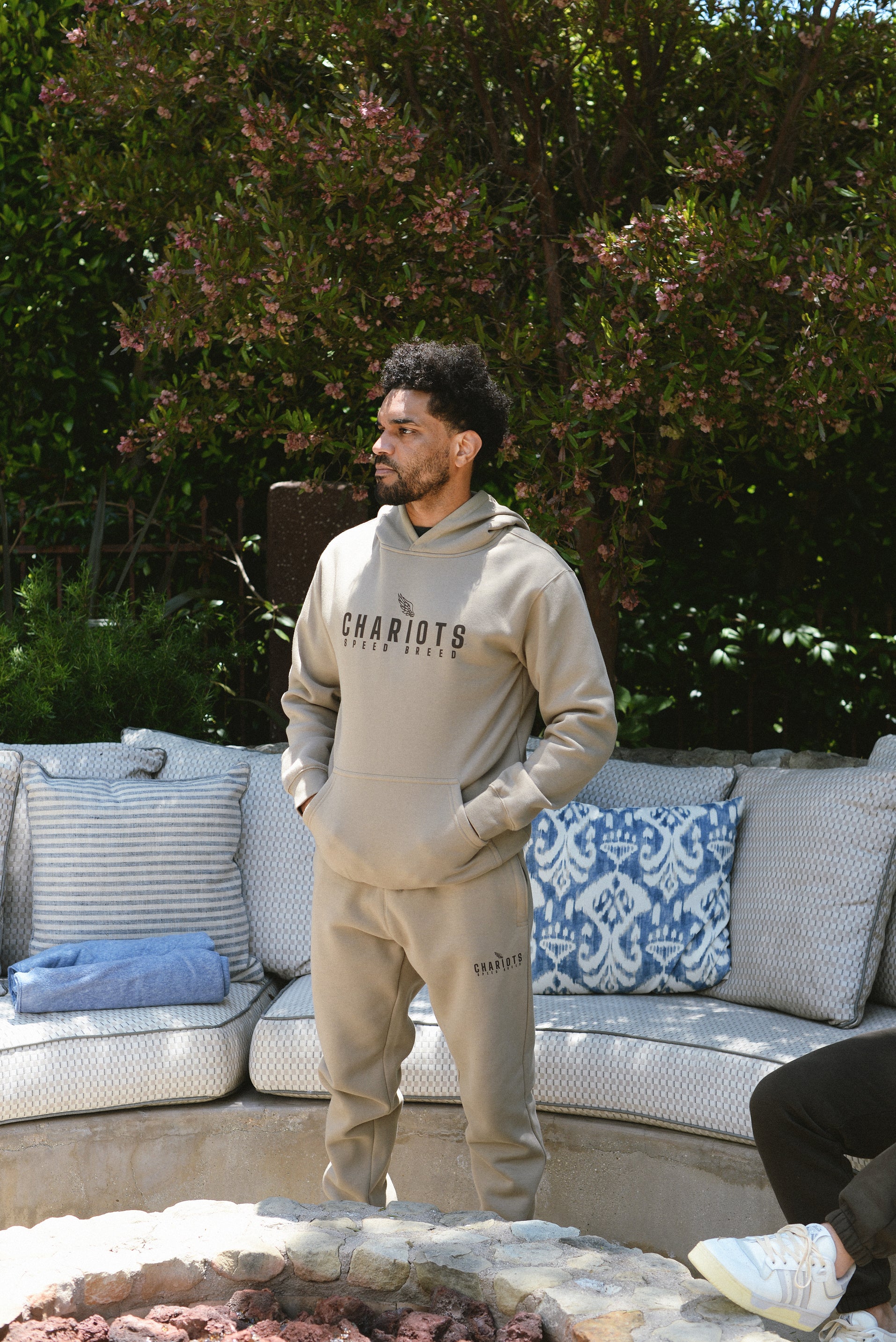 WINGS ULTIMAE PREMIUM SWEATPANTS (Sand)