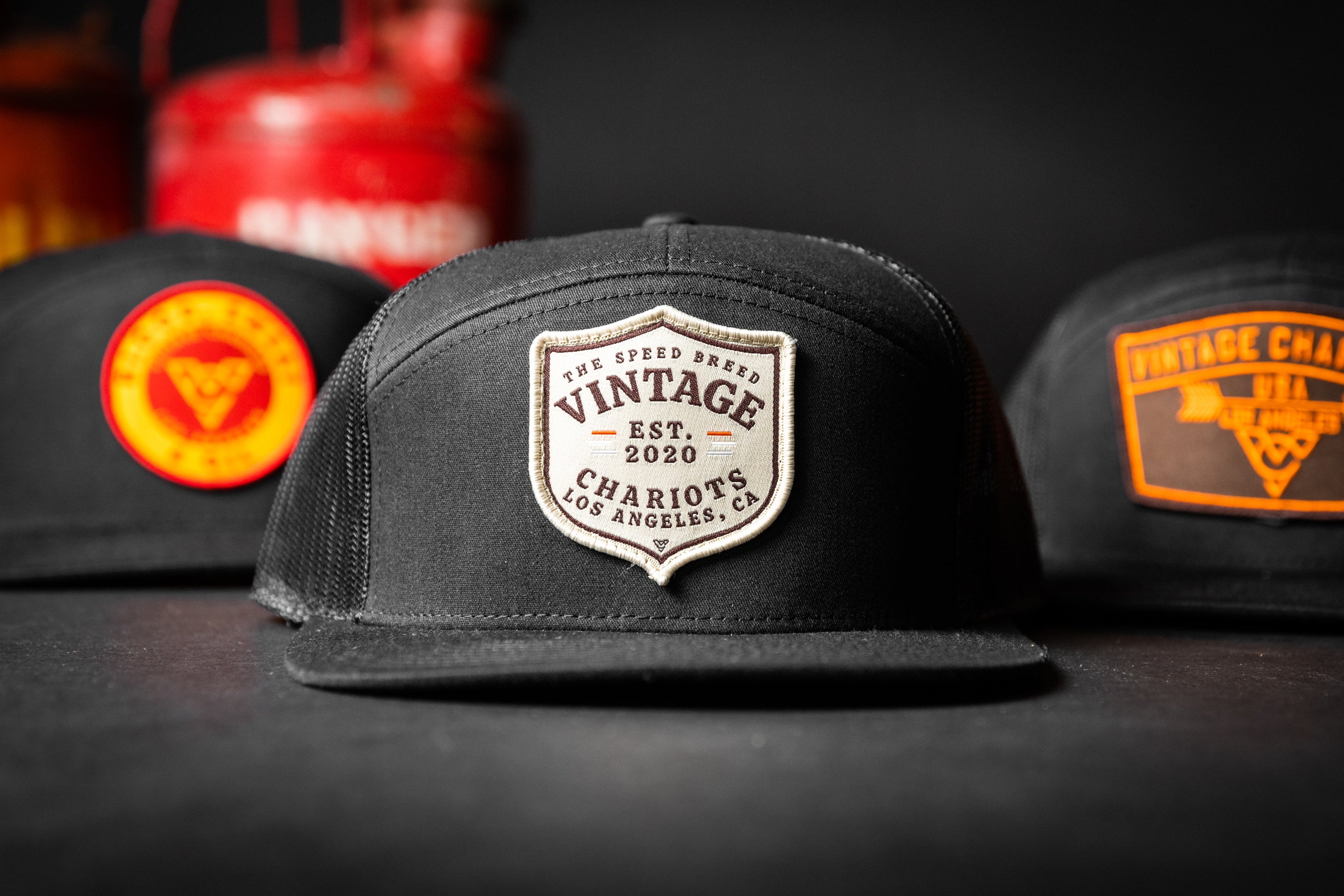 THE ARROW (Black/Black 7-Panel)