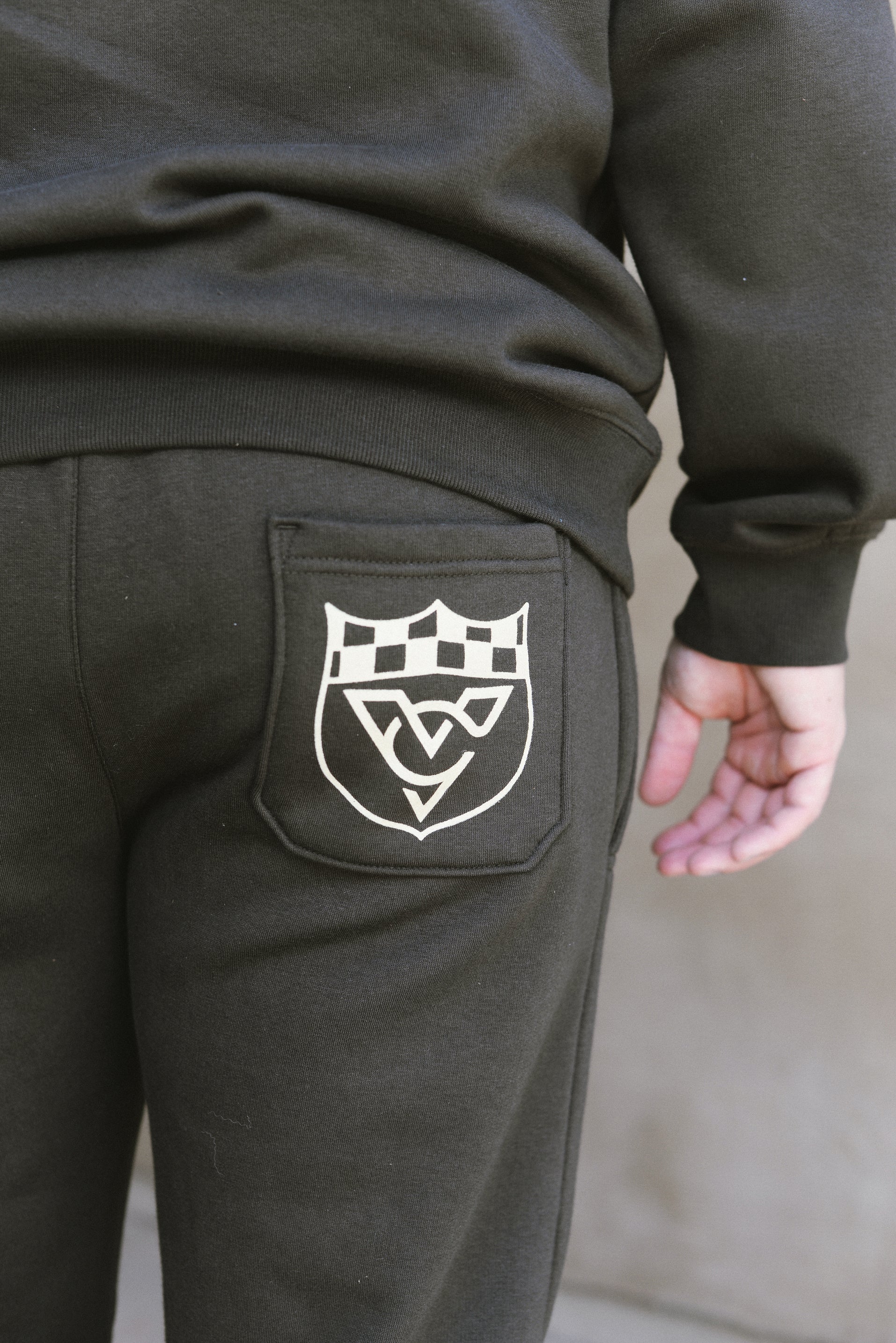 WINGS ULTIMAE PREMIUM SWEATPANTS (Tobacco)