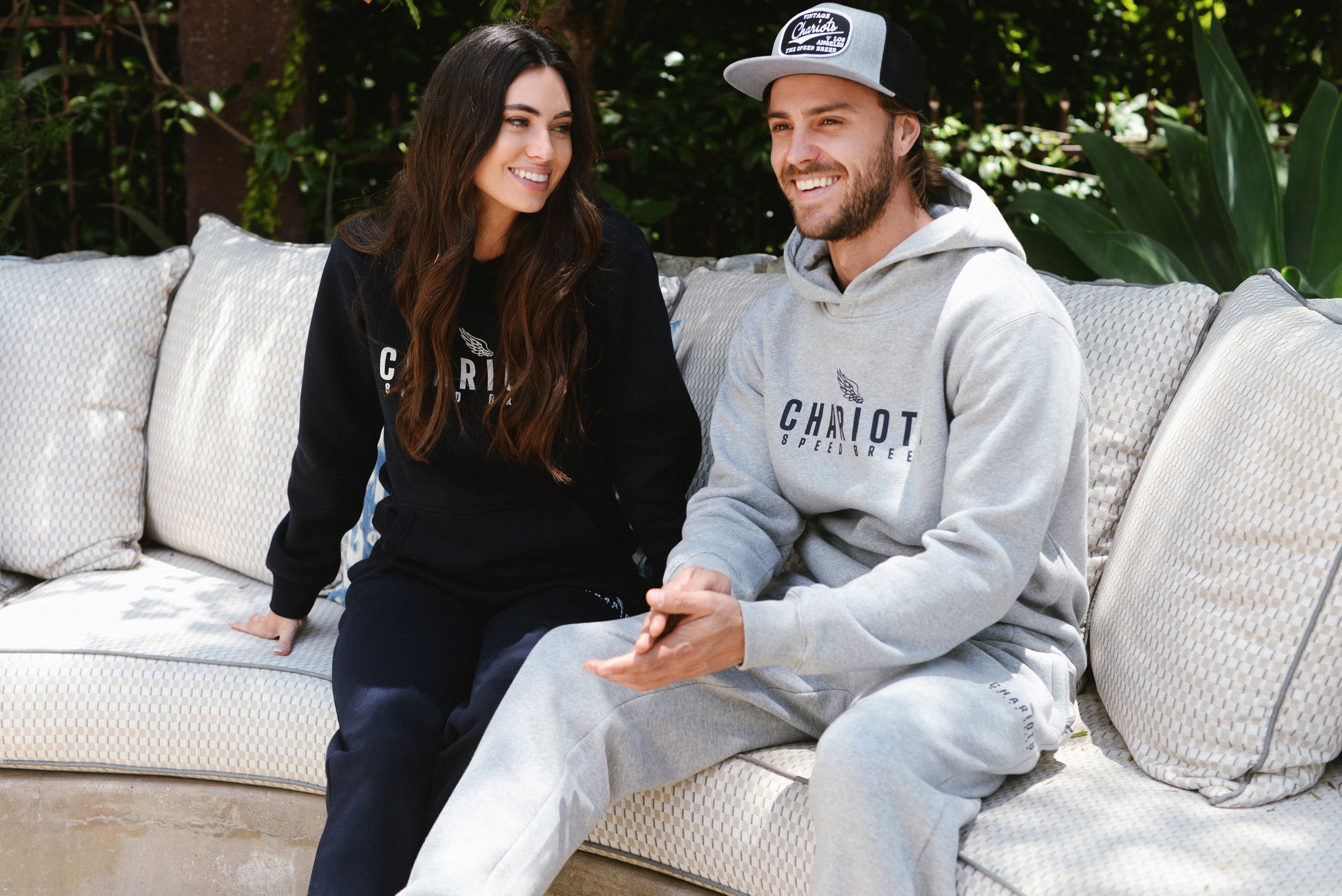 WINGS ULTIMAE PREMIUM PULLOVER HOODIE (Heather Grey)
