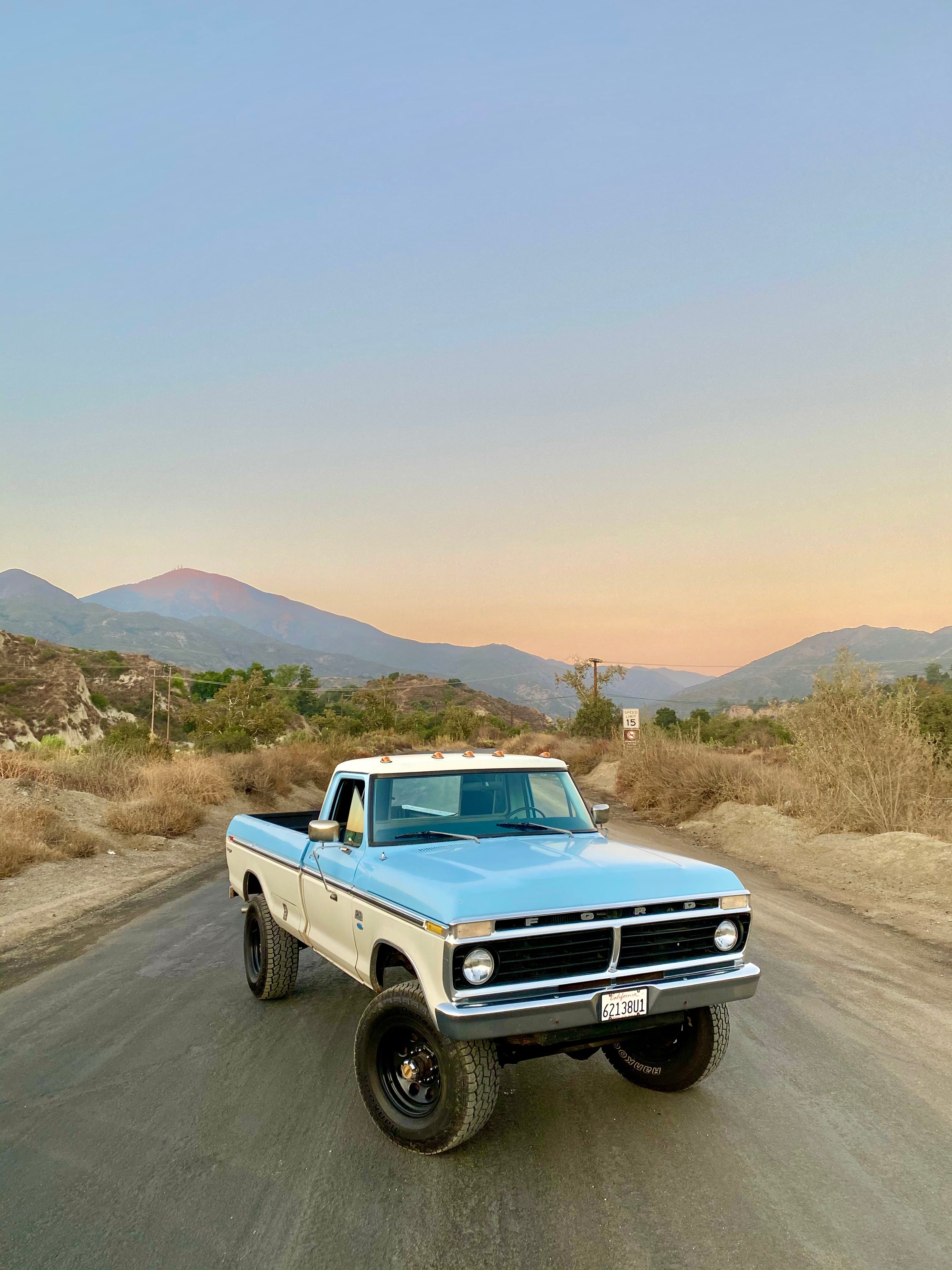 1975 Ford F-250 Highboy Wind Blue FINE ART PRINT