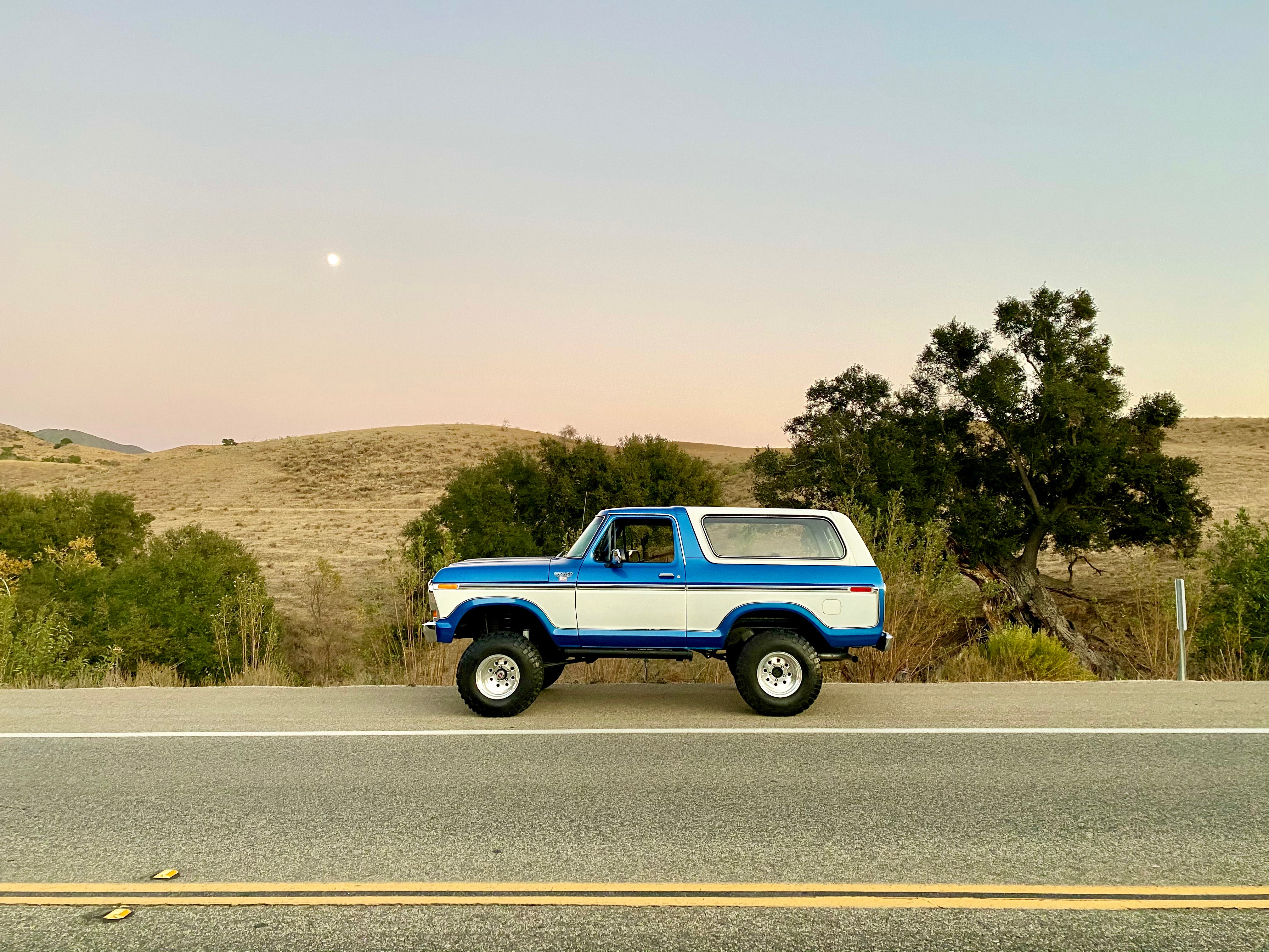 1978 Ford Bronco Bright Dark Blue Metallic FINE ART PRINT