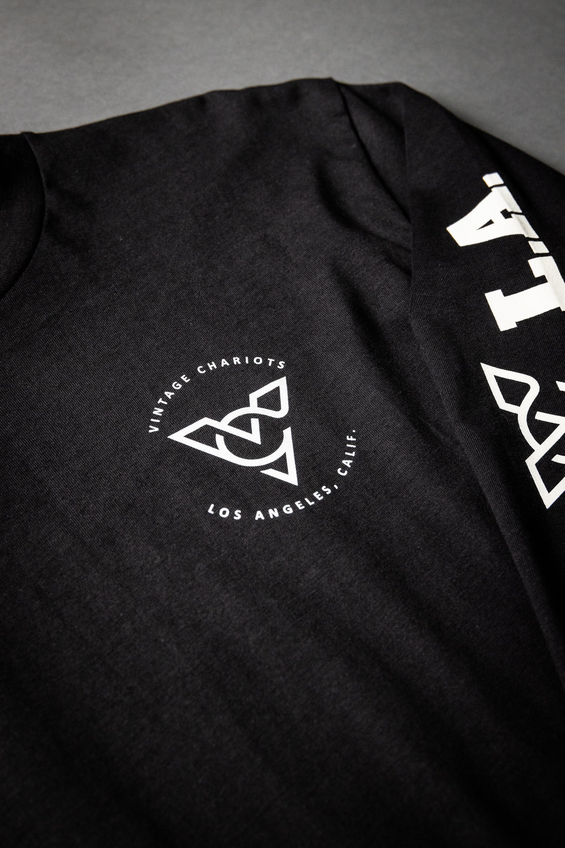THE STANDARD LONG SLEEVE TEE (Black)